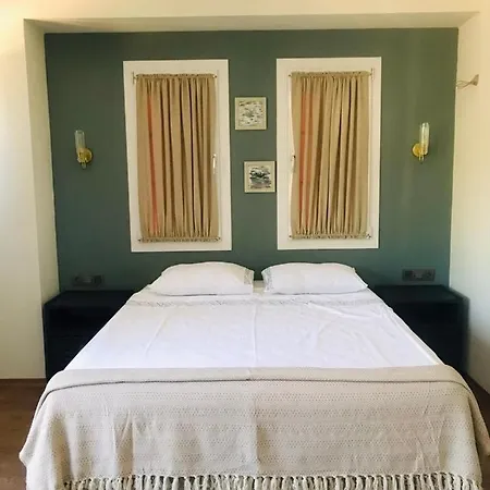 Mia * Uzumlu (Aegean)